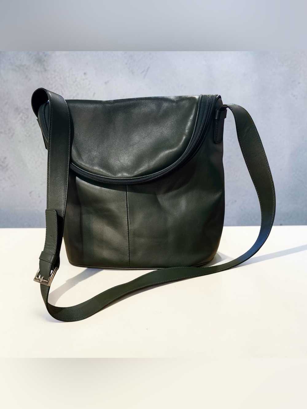 Maxx New York Vintage Genuine Leather Hunter Green Bucket Shoulder Bag